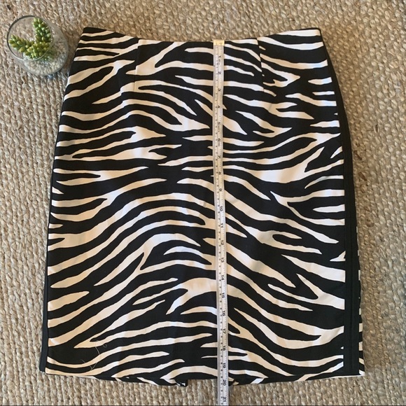 Recycled Woven Animal Print Straight Skirt